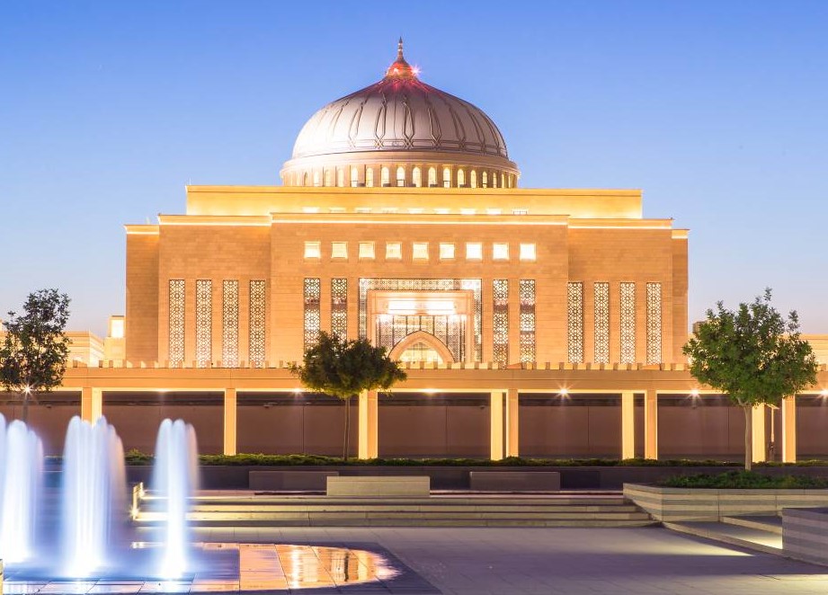 Princess Nourah University: Hariri's firm constructed its dome